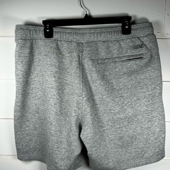 American Eagle Gray Drawstring Sweat Shorts Size XL - Picture 7 of 11